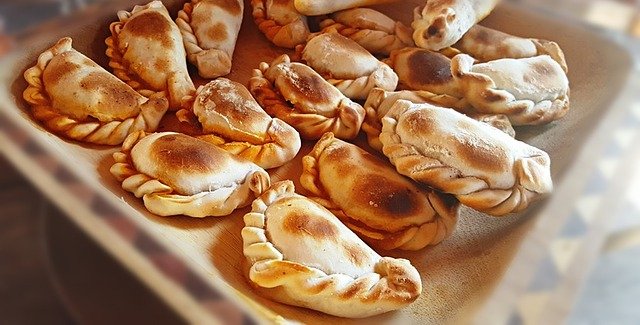 Empanadas en Posada Loma del Tigre
